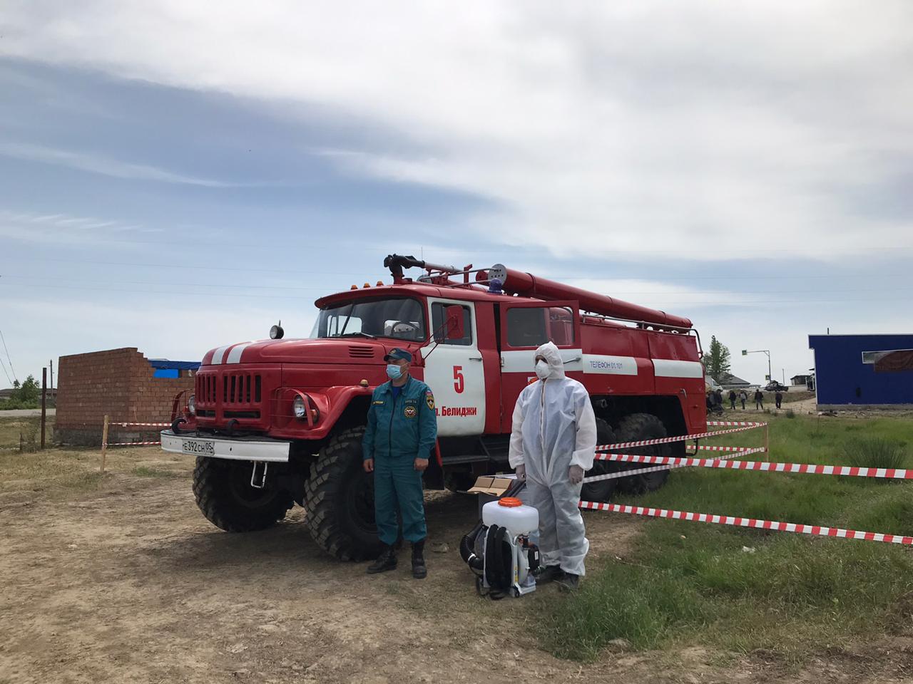 Для граждан Азербайджана, скопившихся на границе, в связи с ее закрытием,  организован полевой лагерь | 15.05.2020 | Новости Дербента - БезФормата