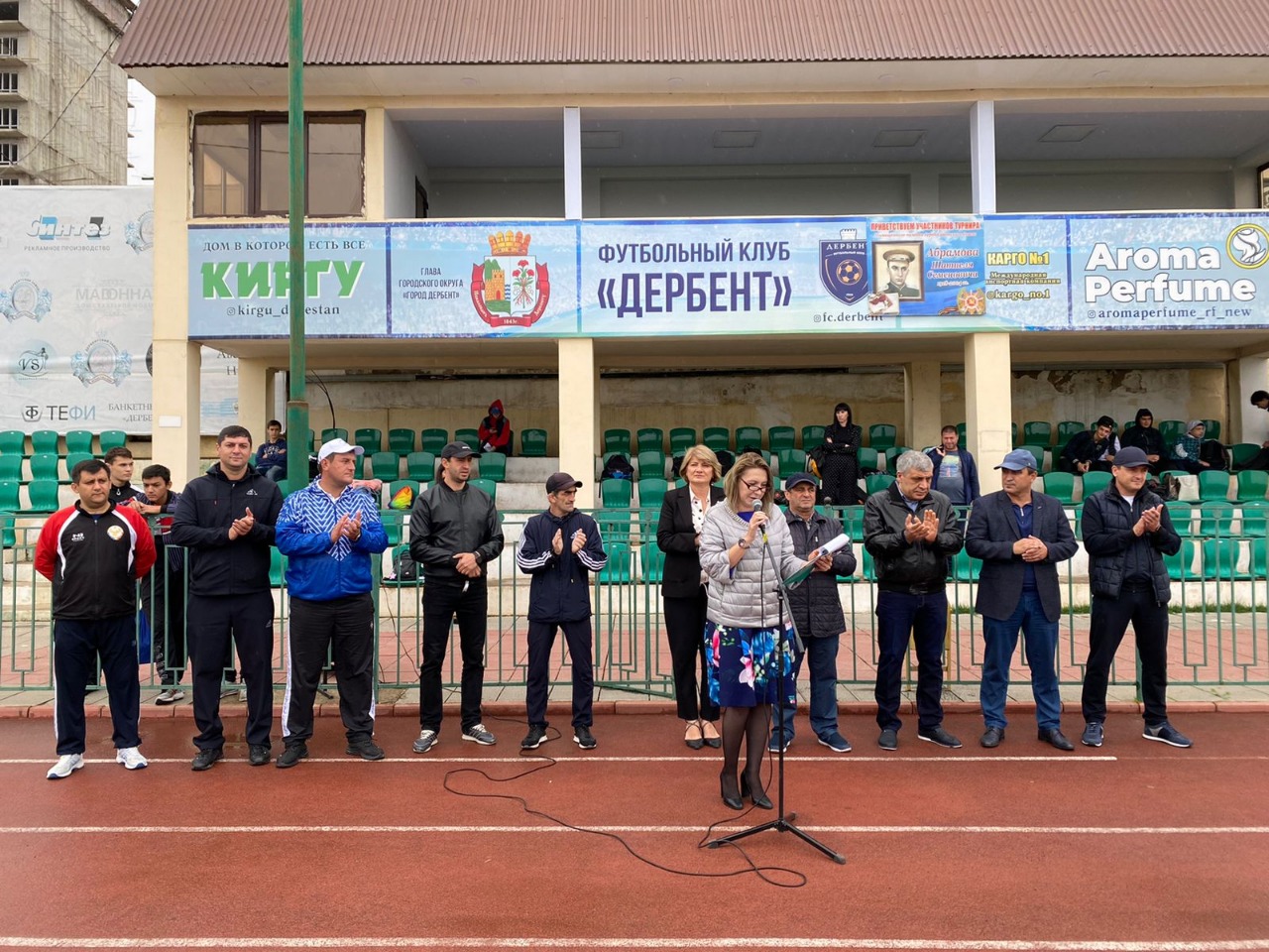 На городском стадионе «Нарын-Кала» состоялся традиционный городской турнир  по легкой атлетике | 27.09.2021 | Новости Дербента - БезФормата