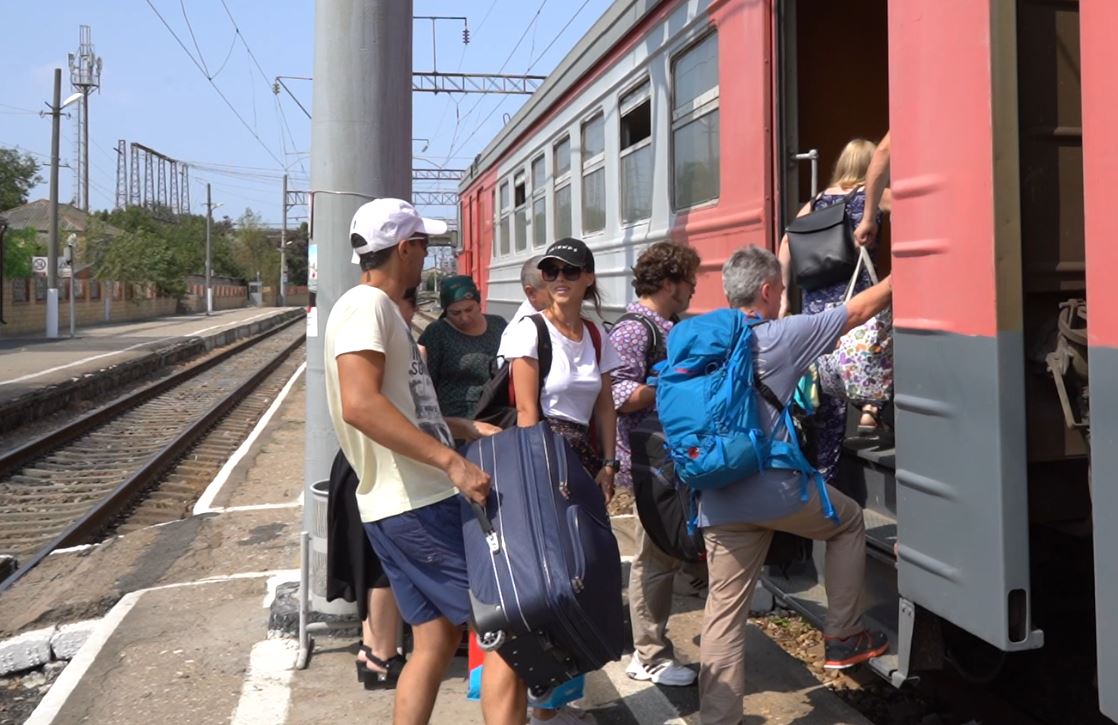 Первая скоростная электричка Дербент – Махачкала | 20.08.2021 | Новости  Дербента - БезФормата